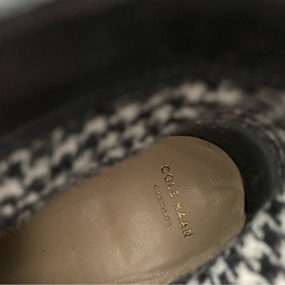 Cole Haan Size 11B Black Suede Indiana Short Boot - Picture 10 of 13